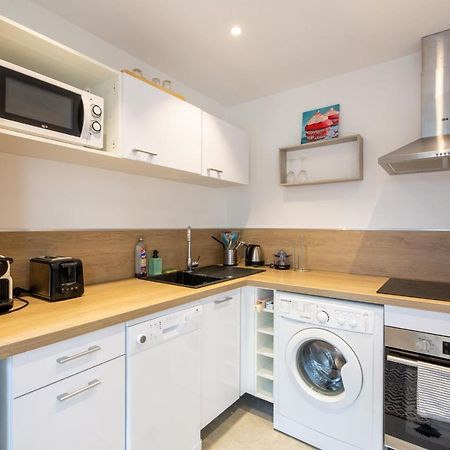 Meuble 2 Etoiles, Wifi, A 2 Pas Des Plages Frejus Bagian luar foto